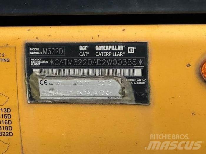 CAT M 322 D Pyöräkaivukoneet