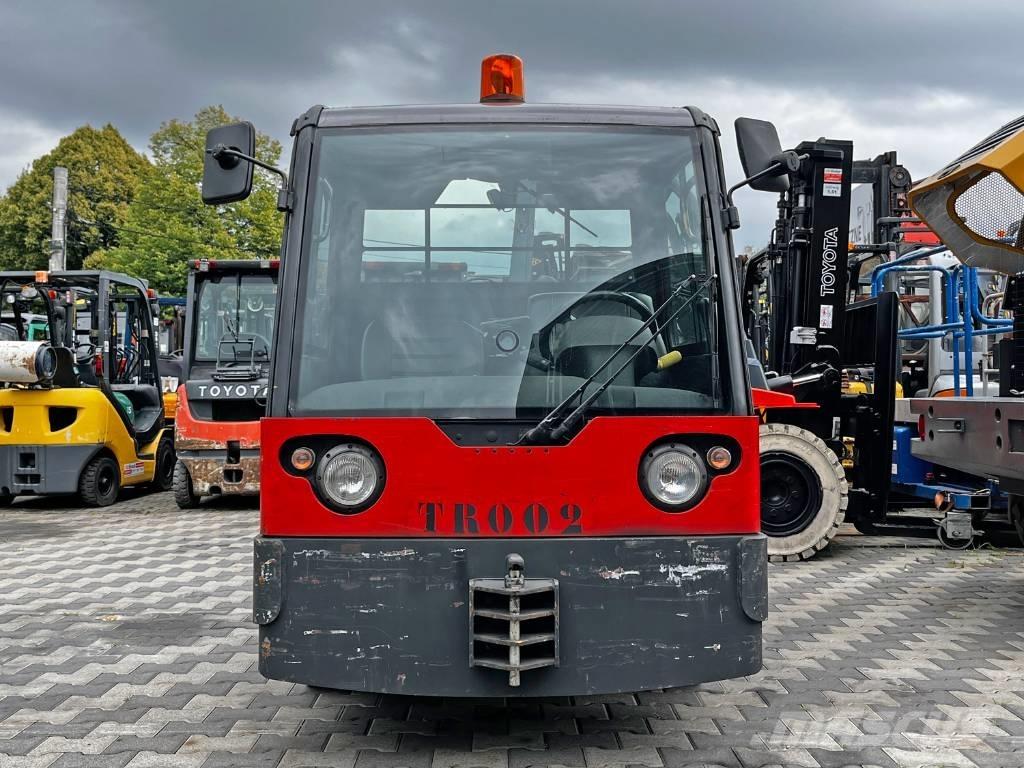 Linde P 250 Vetotrukit