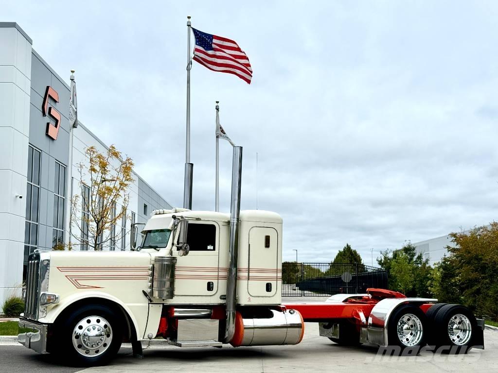 Peterbilt 389 Vetopöytäautot
