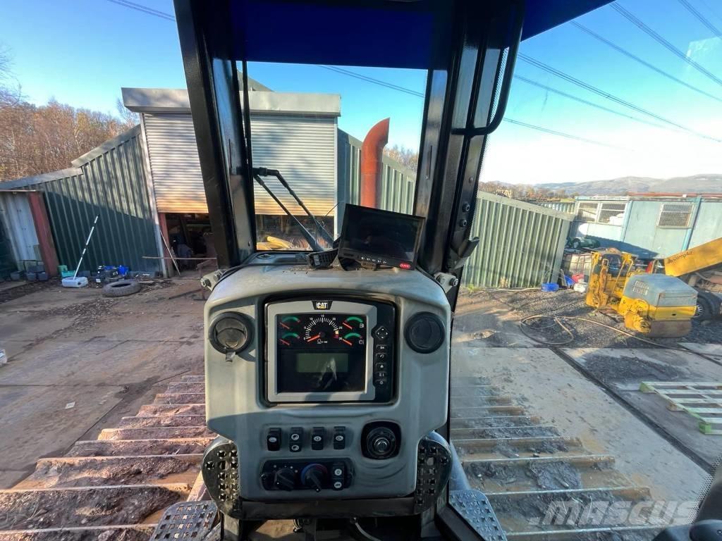 CAT D 6 N LGP Telaketjupuskutraktorit