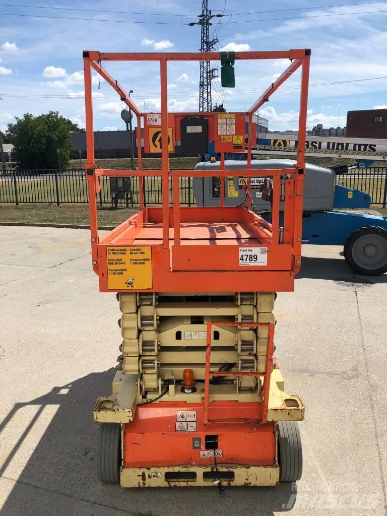 JLG 10 RS Saksilavat