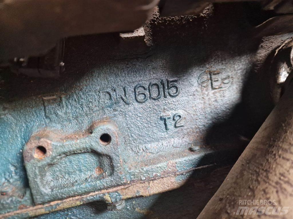 Ford F2 6015 Moottorit