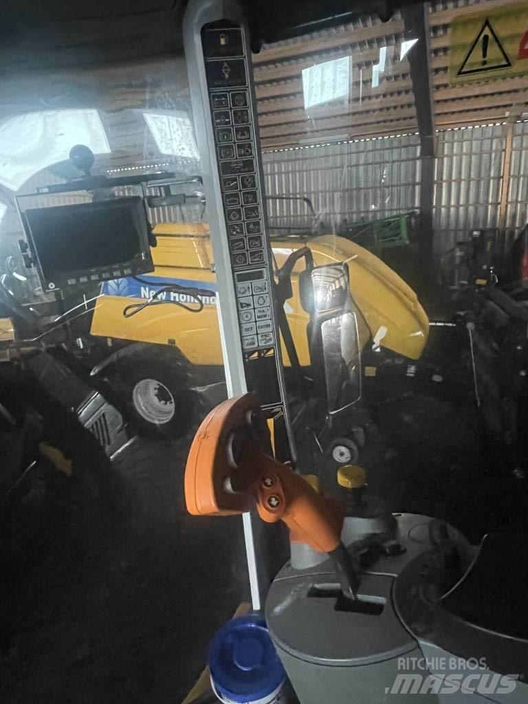 New Holland CS660 Leikkuupuimurit