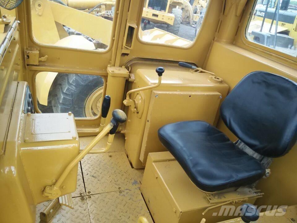 CAT D 7 G Telaketjupuskutraktorit
