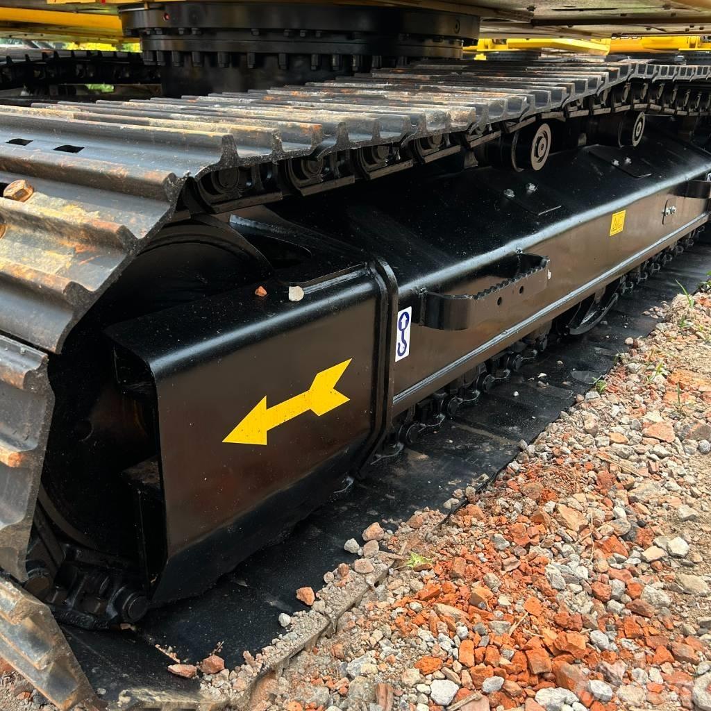 CAT 320D2L Telakaivukoneet