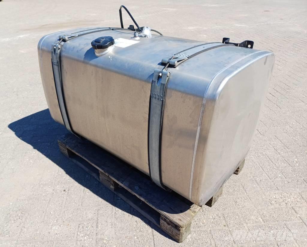 MAN Tank 580 liter Polttoaine- ja lisäainesäiliöt