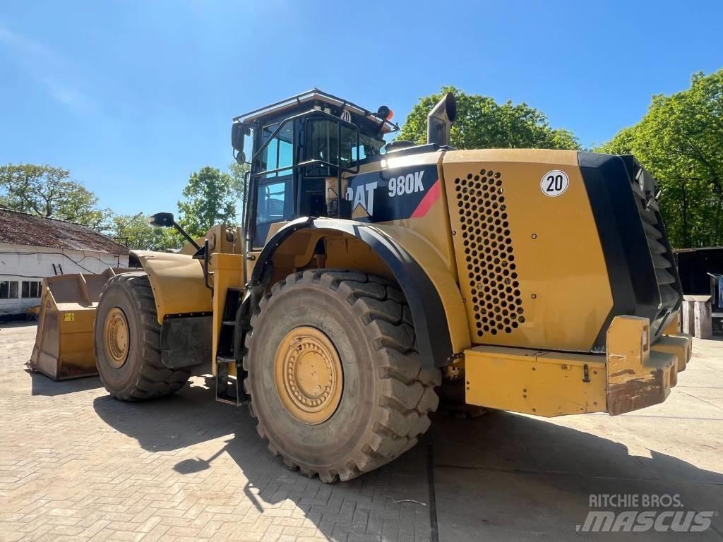 CAT 980 K  q coupler Pyöräkuormaajat