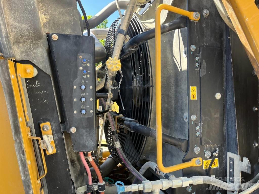 CAT 980 K  q coupler Pyöräkuormaajat