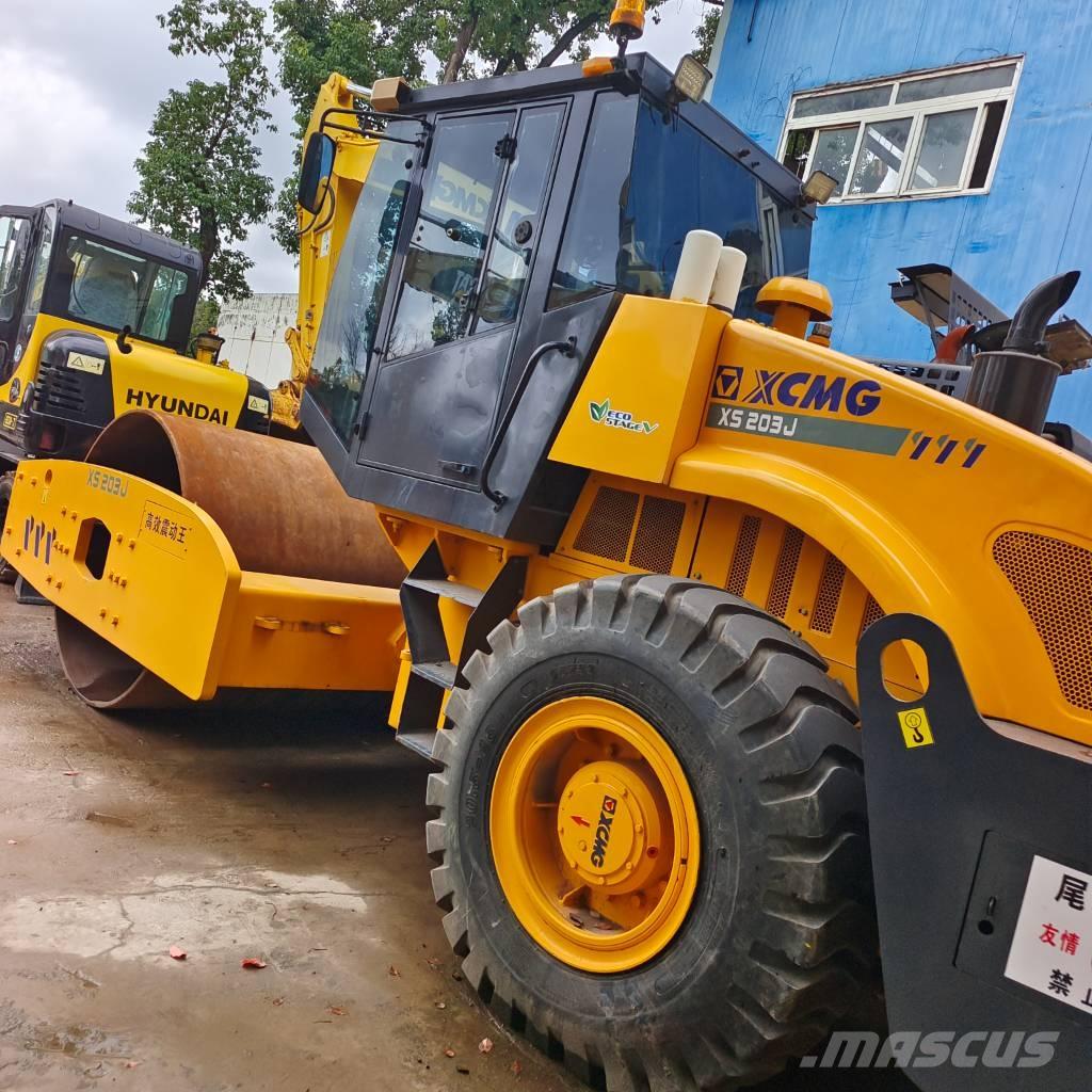 XCMG XS 203 J Telakaivukoneet