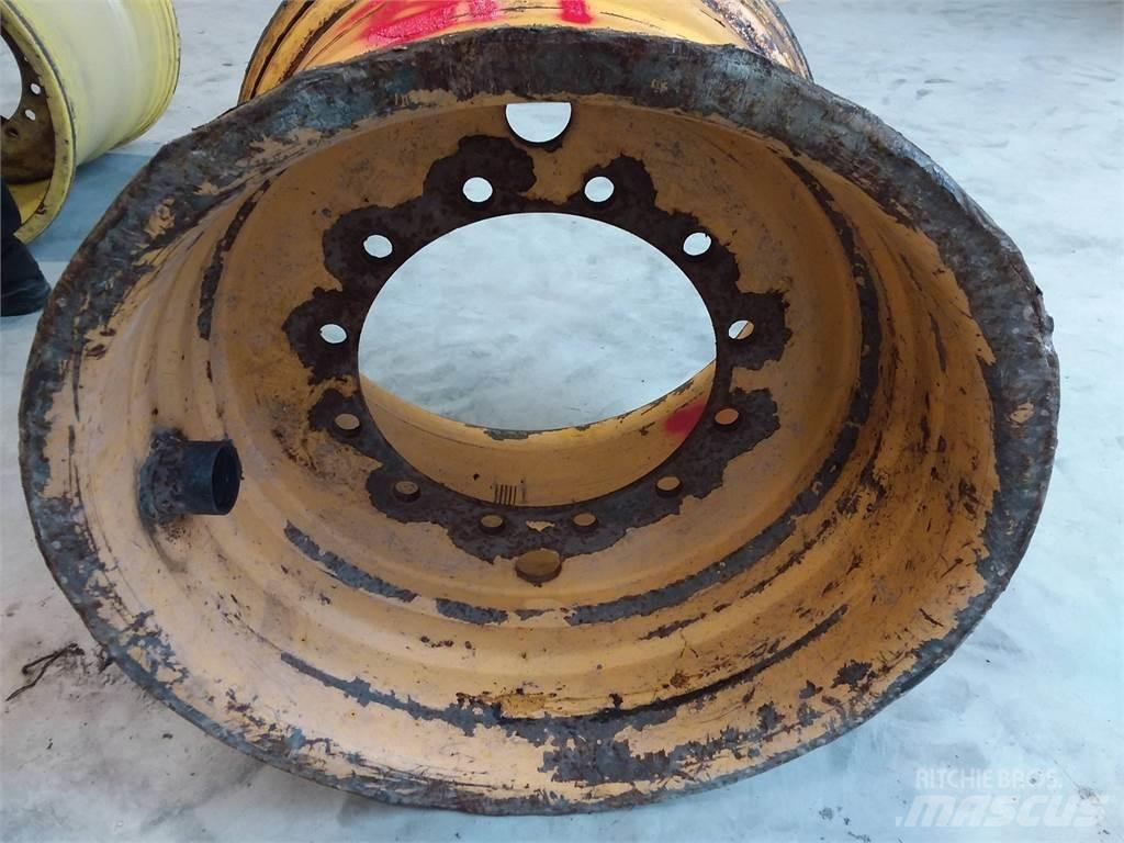 Rottne H20 24x30,5 Renkaat ja vanteet