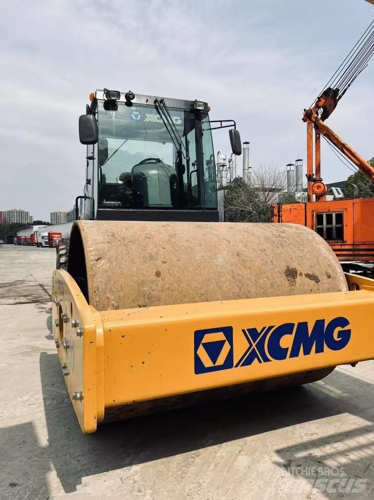 XCMG XS 223 J Yksivalssijyrät