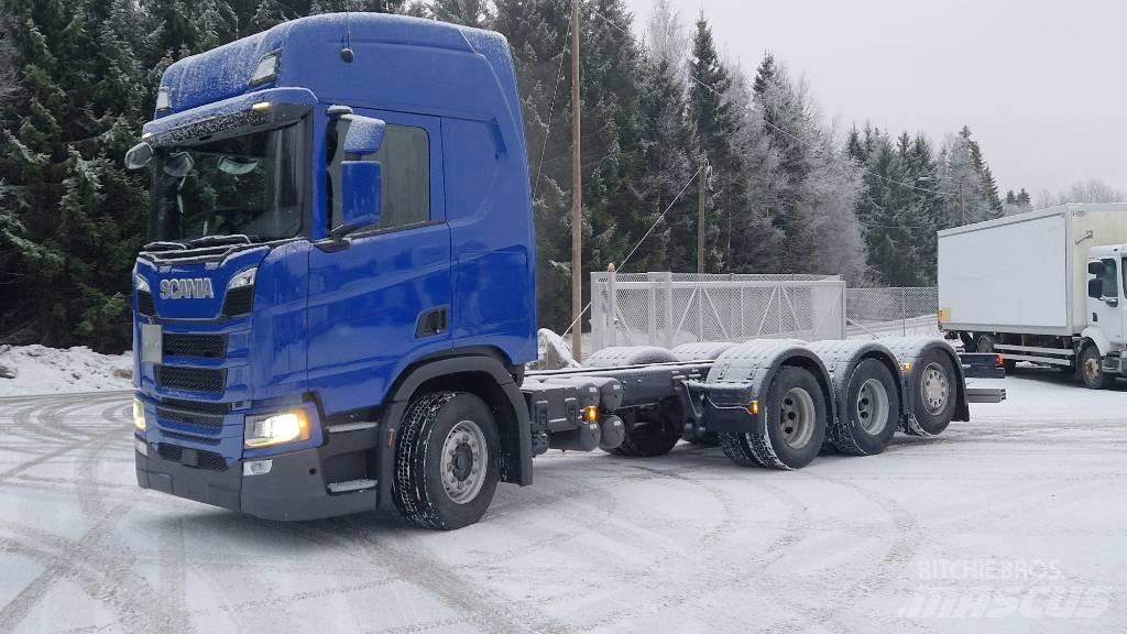 Scania R 560 8X4 ADR Kuorma-autoalustat