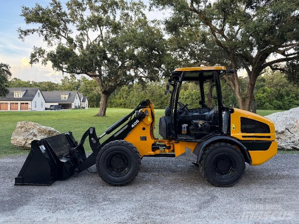 JCB 407 Pyöräkuormaajat