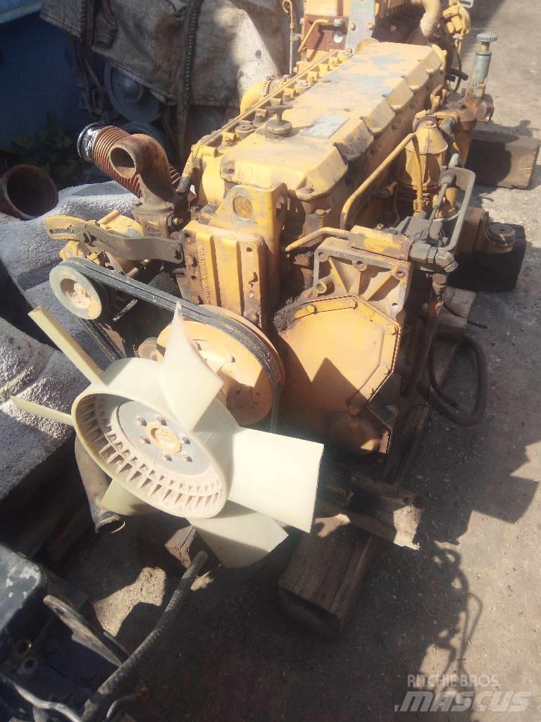 CAT 214 B FT Moottorit