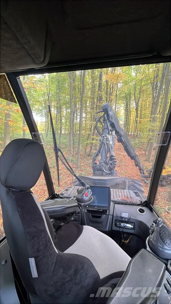 Ponsse Ergo 8W Harvesterit