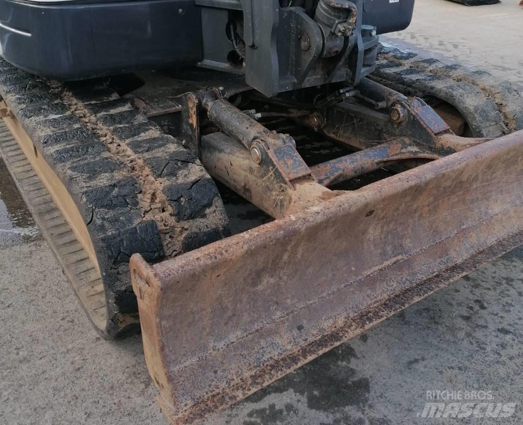 Bobcat E 80 Midikaivukoneet 7t - 12t