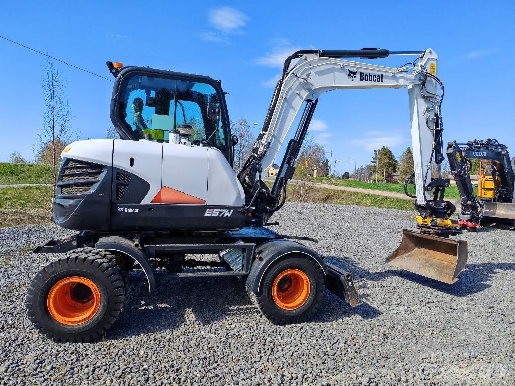 Bobcat E 57 W Pyöräkaivukoneet