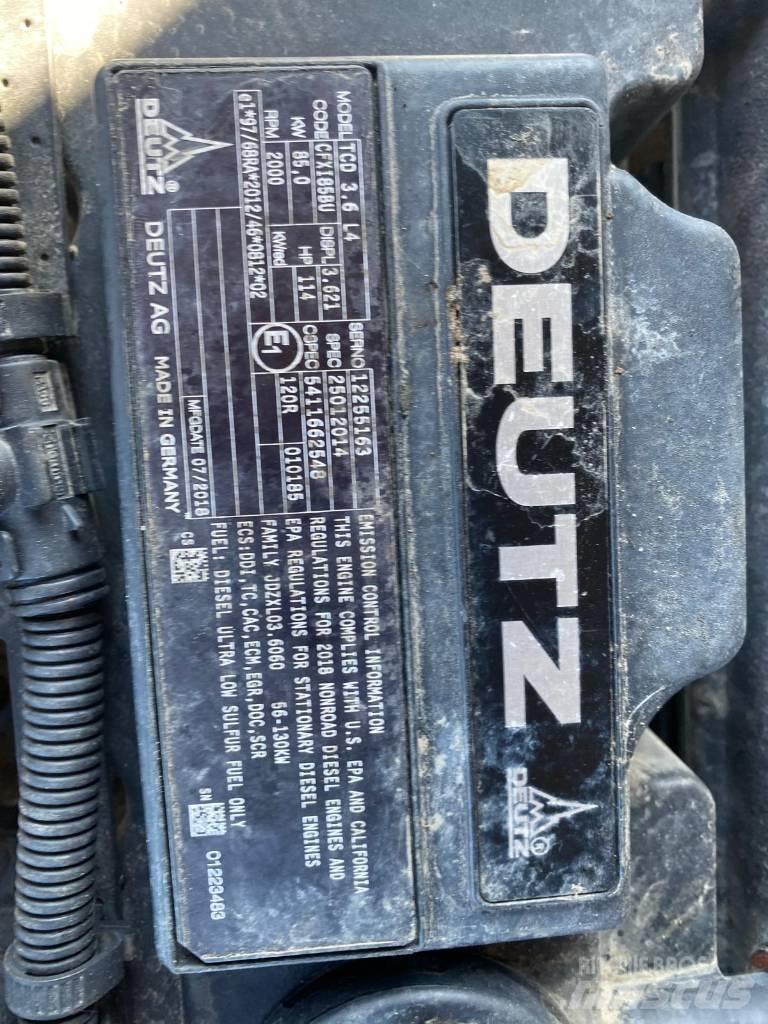 Yanmar SV 120 Telakaivukoneet