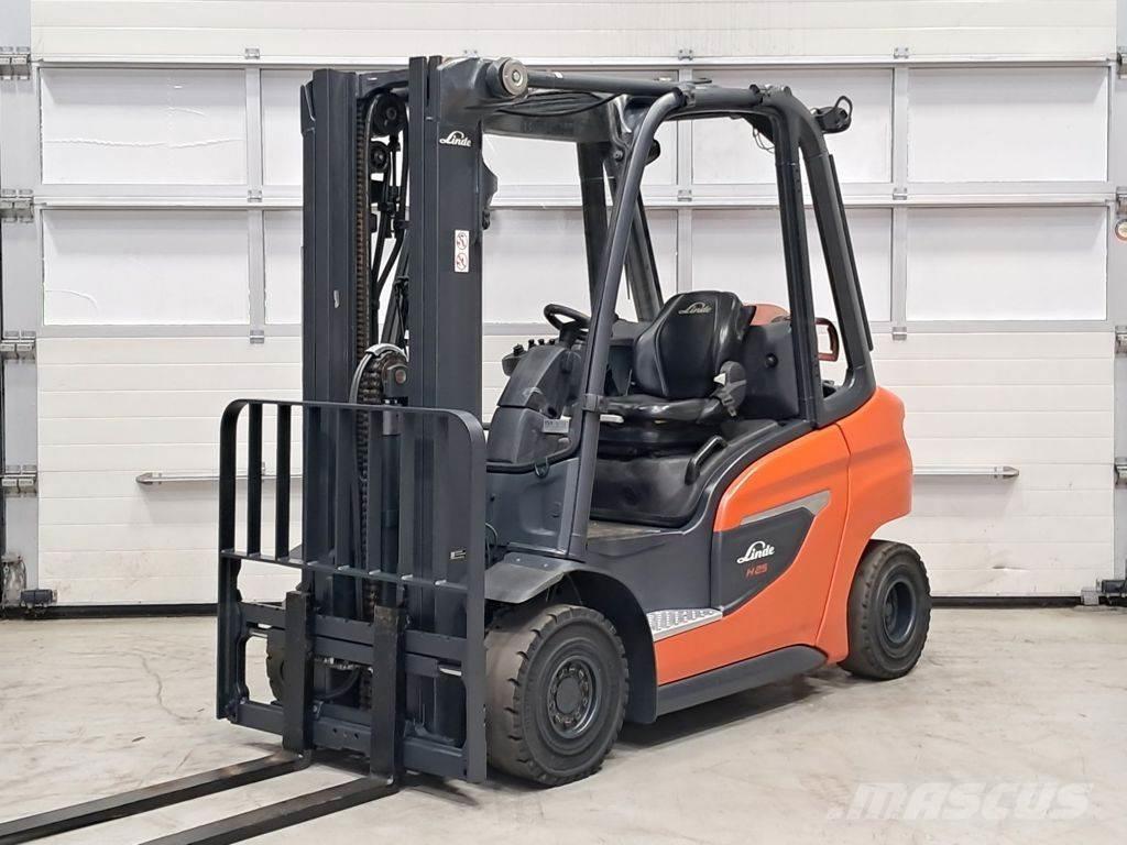 Linde H25T-01 Nestekaasutrukit