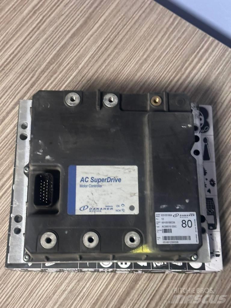  Danaher ACS8015-330c Sähkö ja elektroniikka