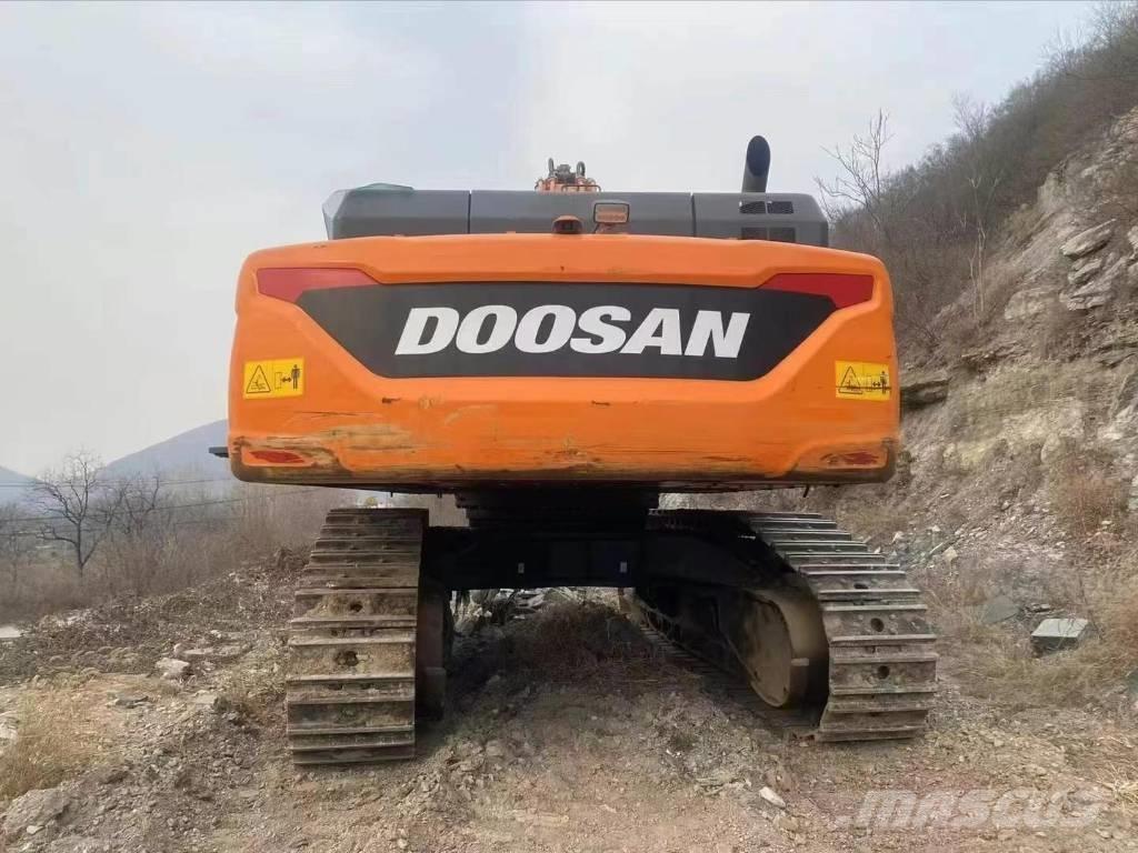Doosan DX 500 LC Telakaivukoneet
