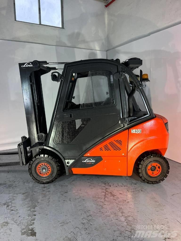 Linde H 25 D Dieseltrukit