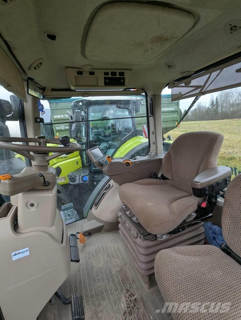 John Deere 8345 R Traktorit