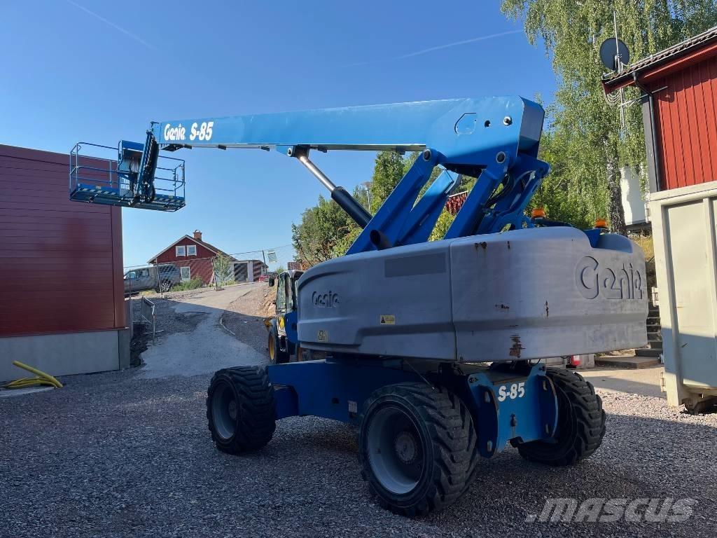 Genie S 85 Teleskooppipuominostimet
