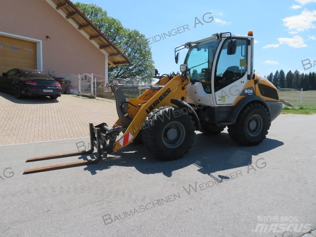 Liebherr L 506 Pyöräkuormaajat