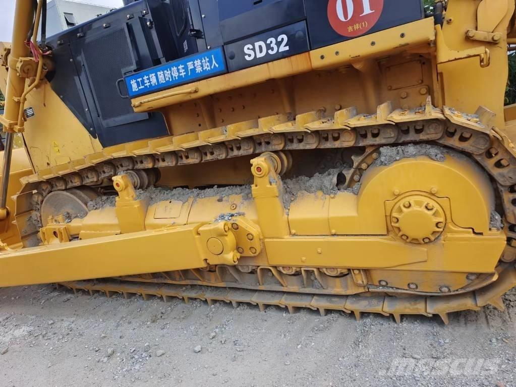 Shantui SD 32 Telaketjupuskutraktorit