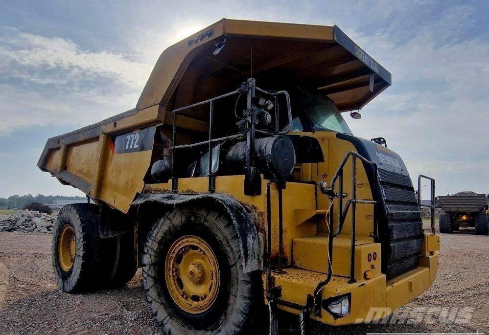CAT 772 Maansiirtoautot