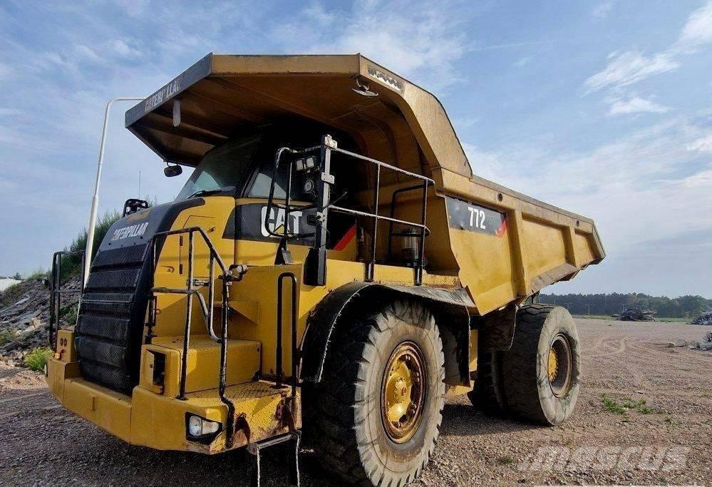 CAT 772 Maansiirtoautot