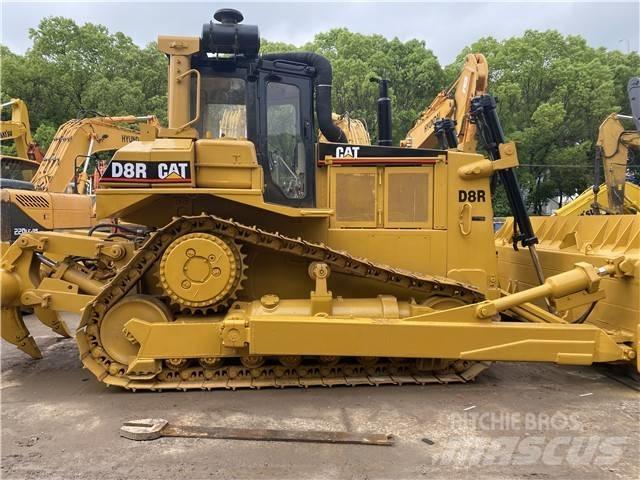 CAT D 8 R Telaketjupuskutraktorit