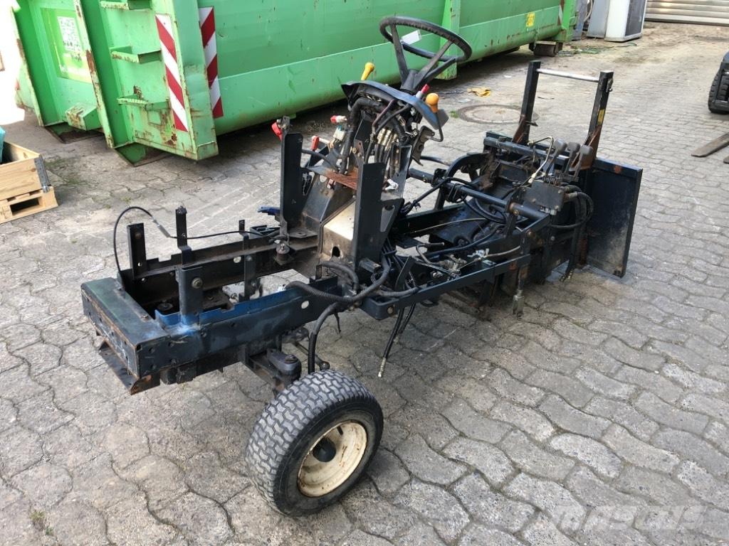 Iseki SXG 19 Päältäajettavat ruohonleikkurit