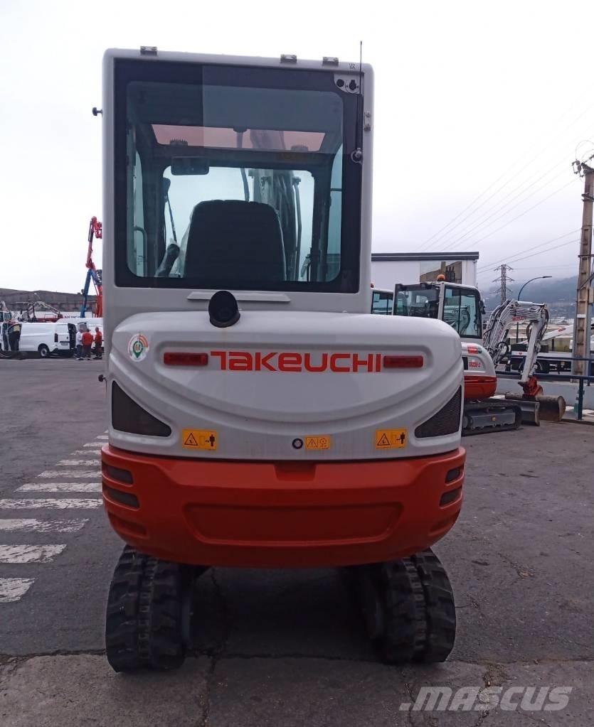 Takeuchi TB 230 Minikaivukoneet < 7t