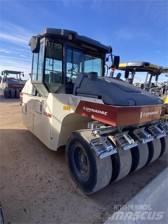 Dynapac CP2700 Kumipyöräjyrät