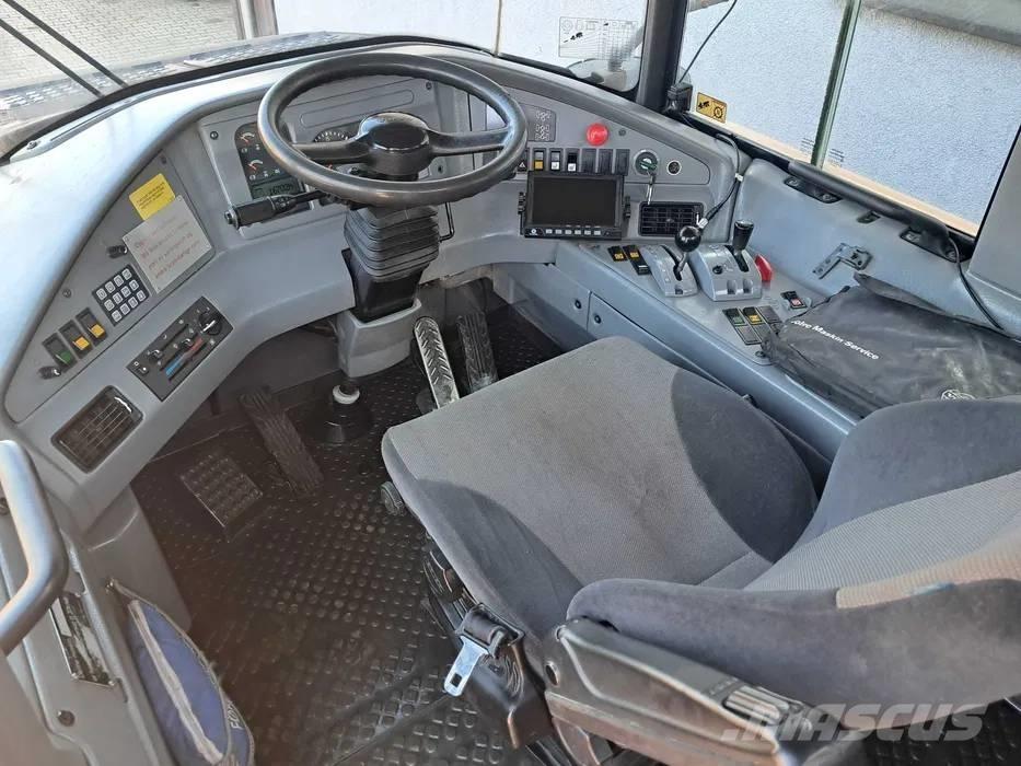 Volvo A 25 E Dumpperit