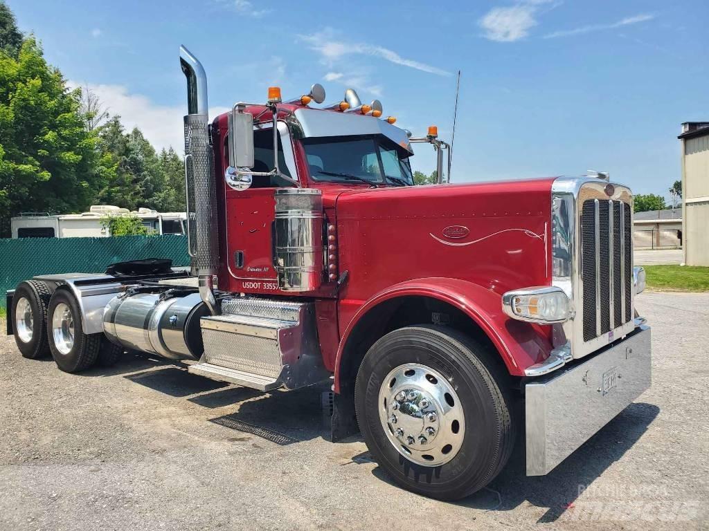 Peterbilt 389 Vetopöytäautot