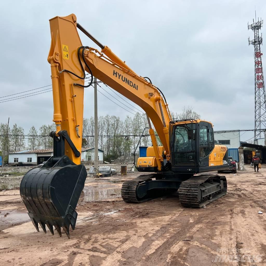 Hyundai R220LC-9 Telakaivukoneet