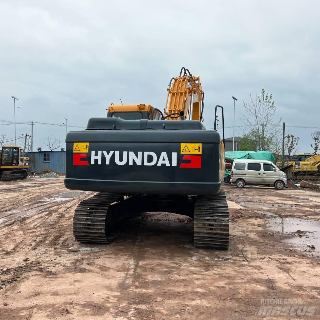 Hyundai R220LC-9 Telakaivukoneet