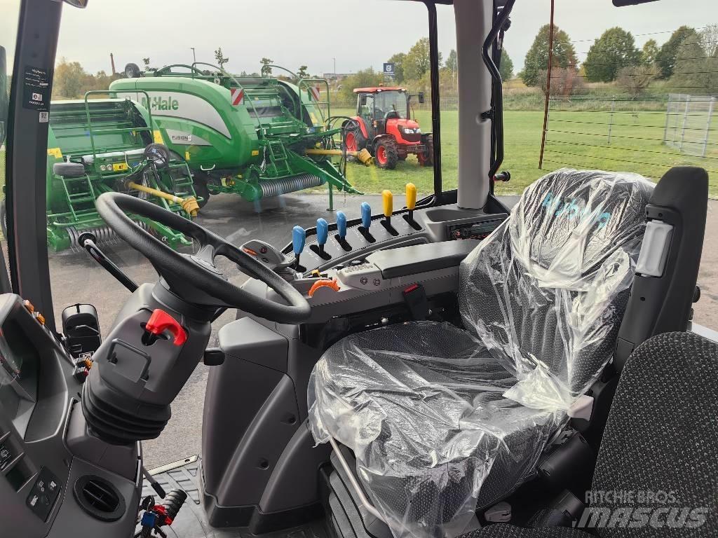 Kubota M6-142 Traktorit