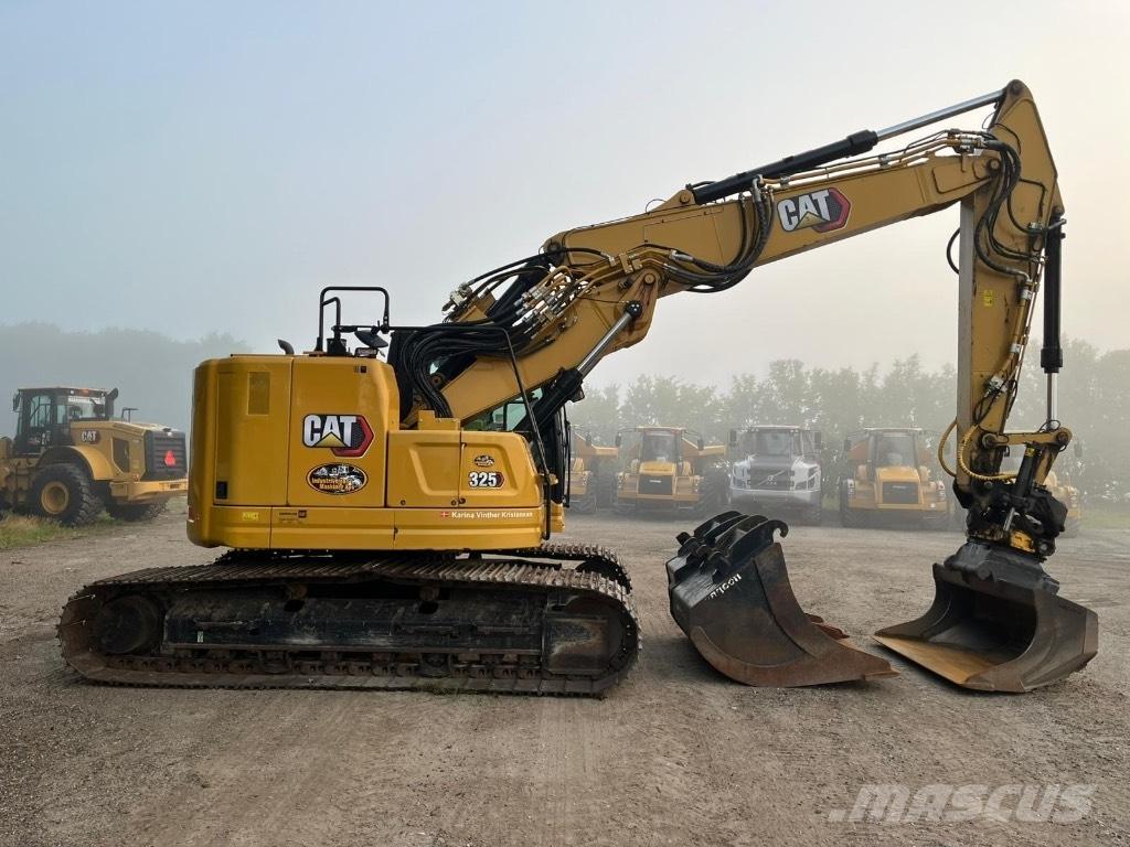 CAT 325 Telakaivukoneet
