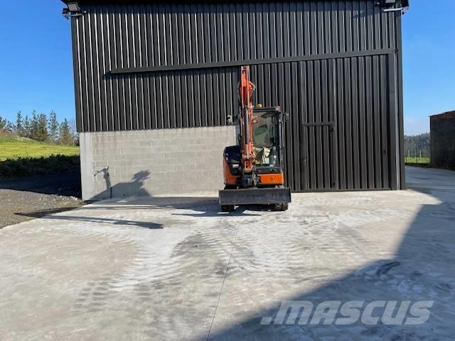 Hitachi u 33 Minikaivukoneet < 7t