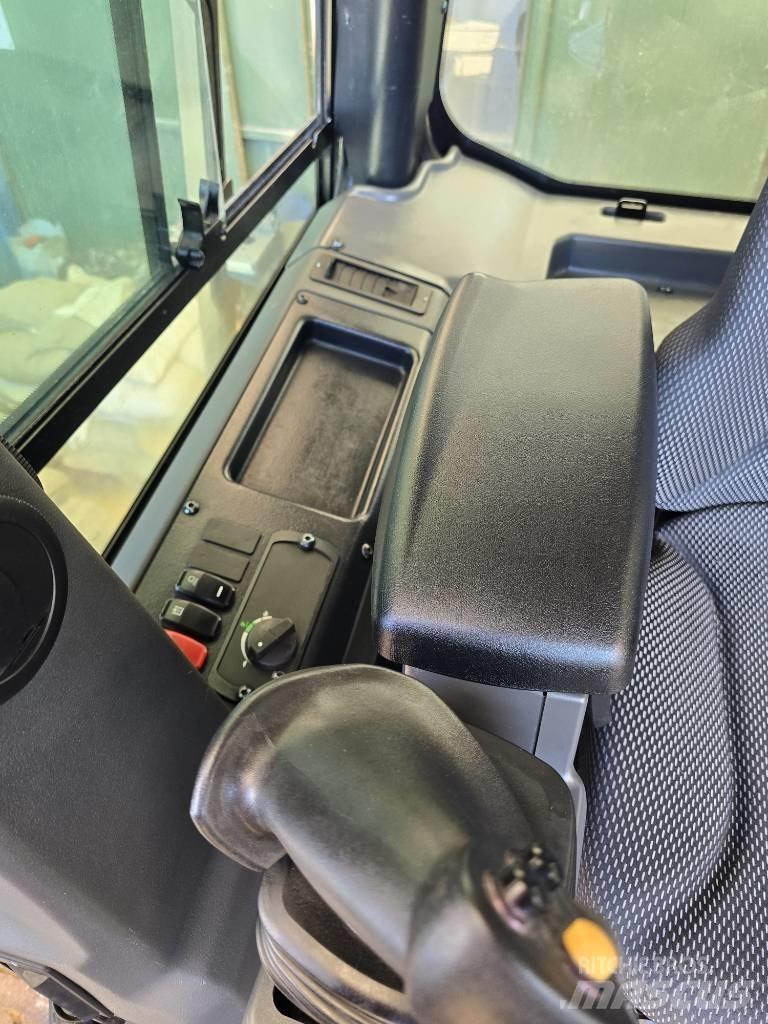 CAT D 3 LGP Telaketjupuskutraktorit