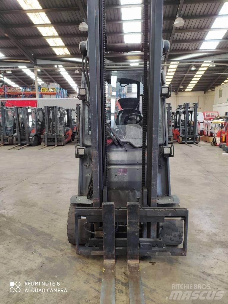 Linde E 35 HL Sähkötrukit