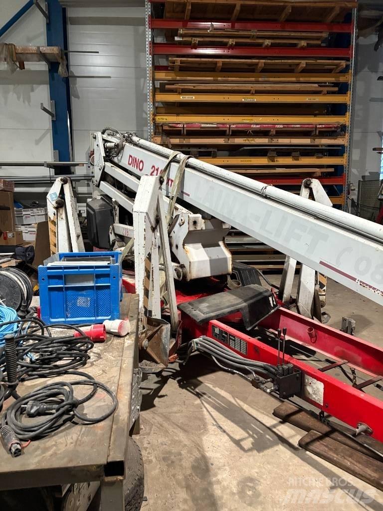 Dinolift 210 XTB-2 Hinattavat henkilönostimet