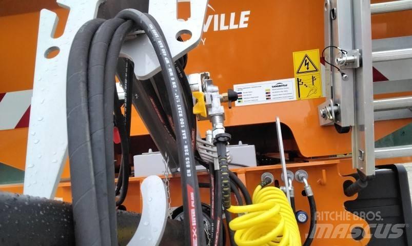 Dangreville B One 30 Kippiperävaunut
