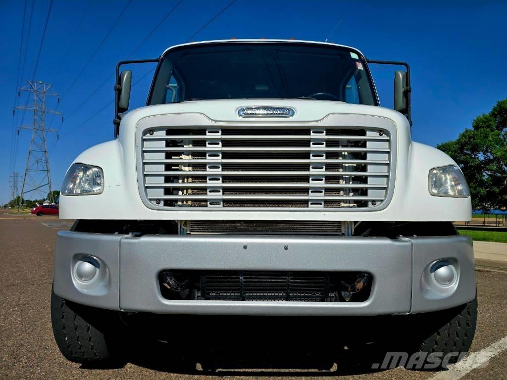 Freightliner M 106 Sora- ja kippiautot