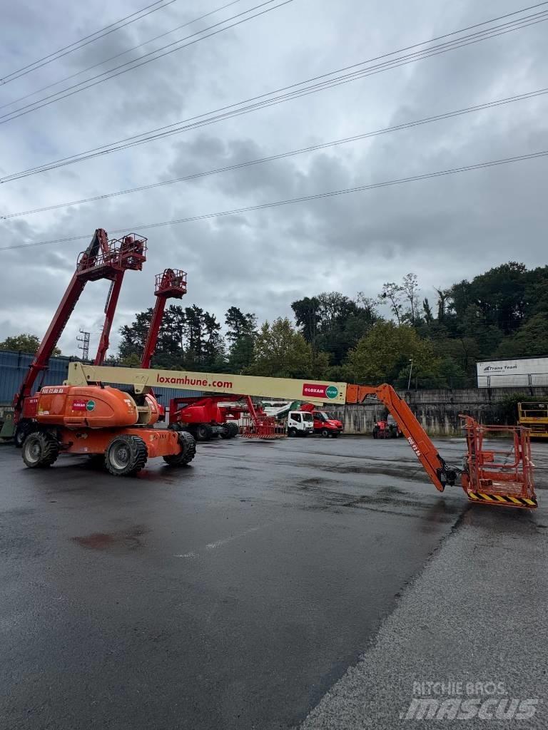 JLG 860 SJ Teleskooppipuominostimet