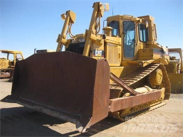 CAT D 7 H Telaketjupuskutraktorit